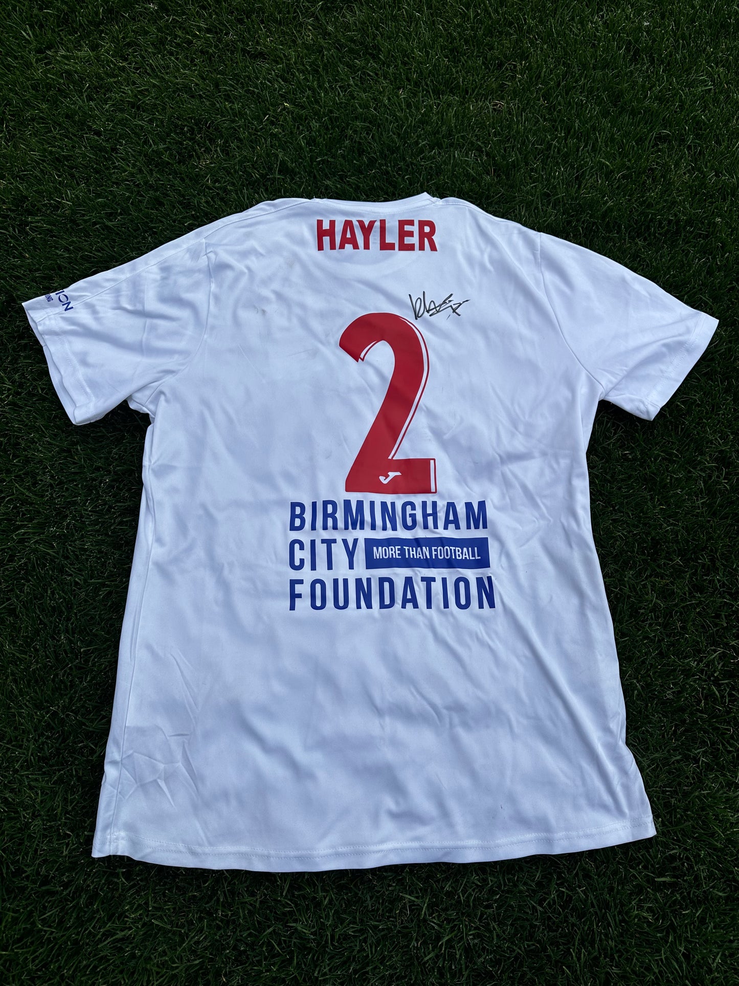 Bluesfest 2024 shirt worn and signed by Kieran Hayler